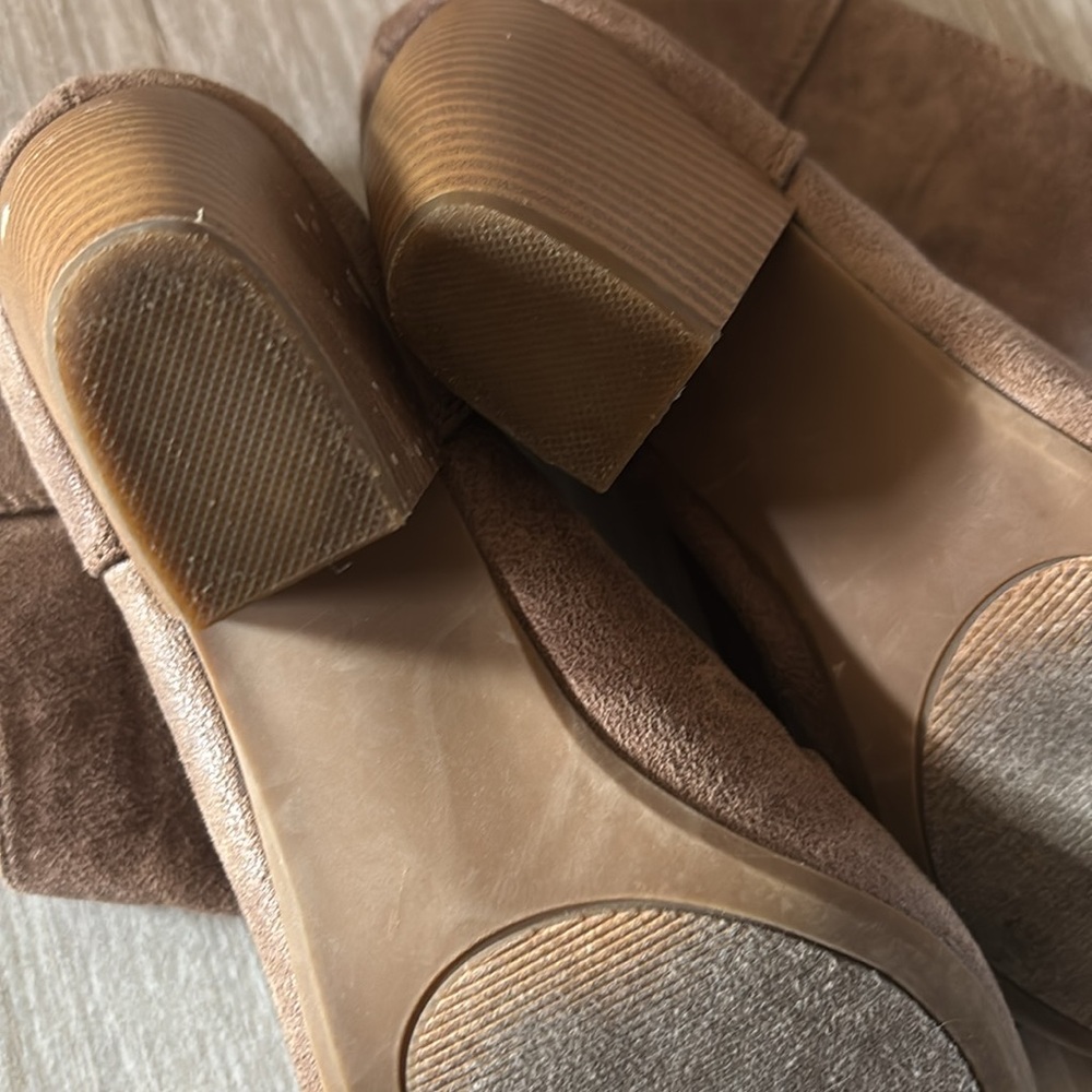 SUGAR Booties - Picture 4 of 4